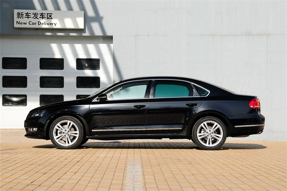 2013款 帕萨特 1.8TSI DSG至尊版