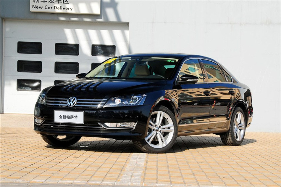 2013款 帕萨特 1.8TSI DSG至尊版