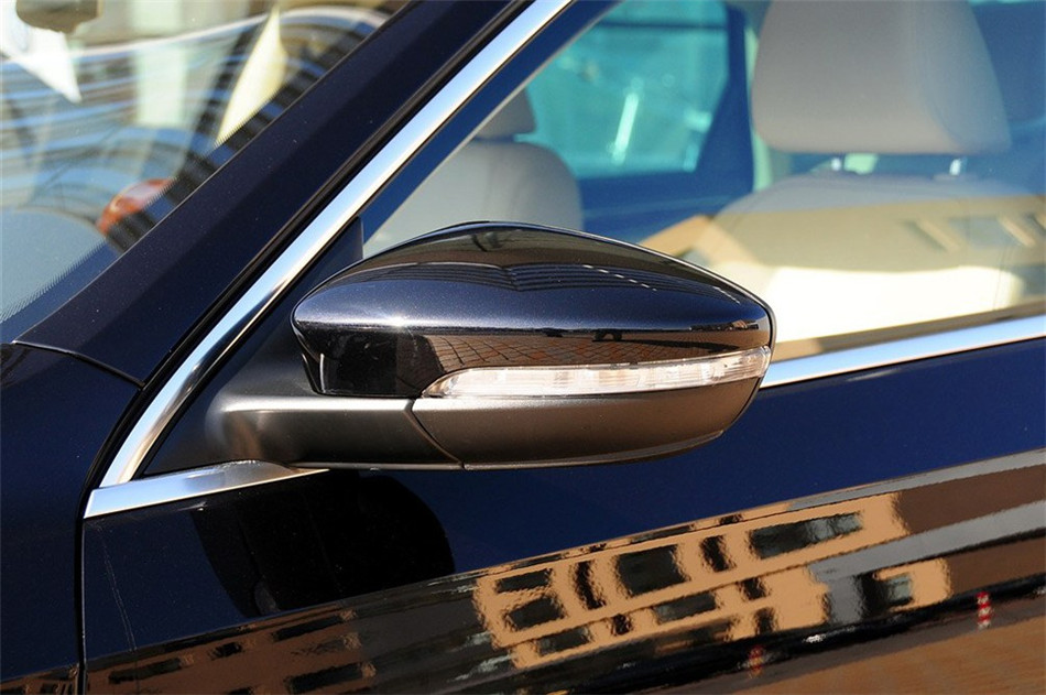 2013款 帕萨特 1.8TSI DSG至尊版