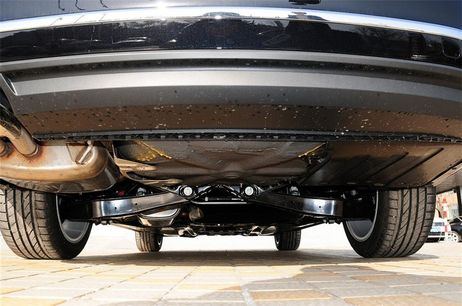 2013款 帕萨特 1.8TSI DSG至尊版