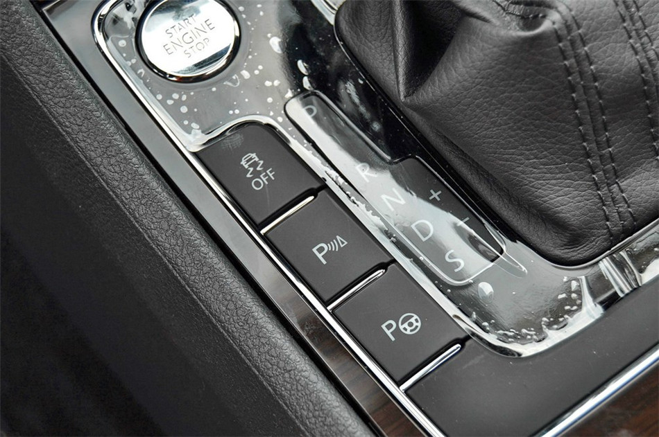 帕萨特 2014款 2.0TSI DSG 至尊版 内饰