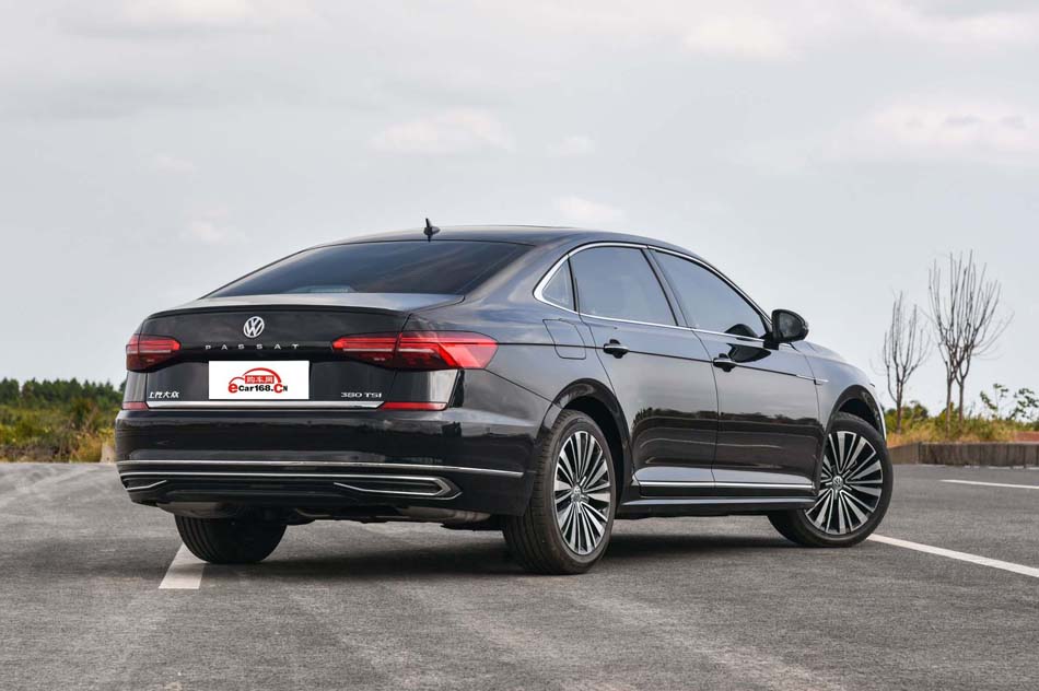 2019款 380TSI 尊贵版 外观