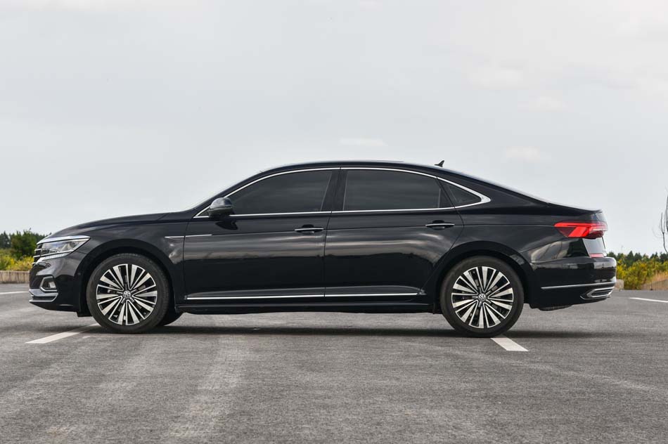 2019款 380TSI 尊贵版 外观