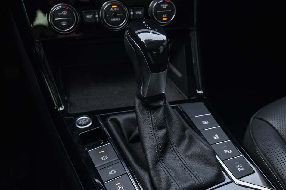 2019款 380TSI 尊贵版 内饰