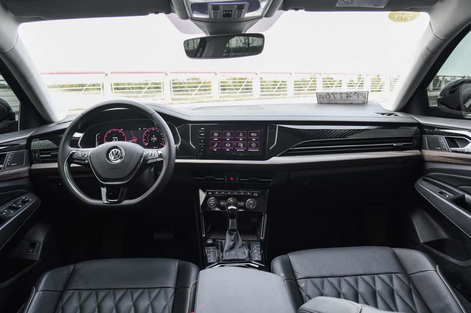 2019款 380TSI 尊贵版 内饰
