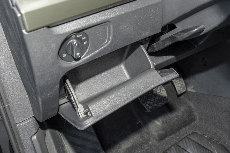 2021款 330TSI 精英版 内饰