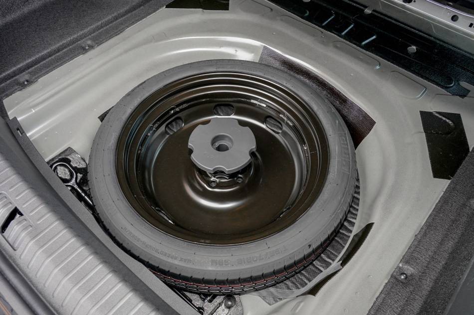 2021款 330TSI 精英版 细节