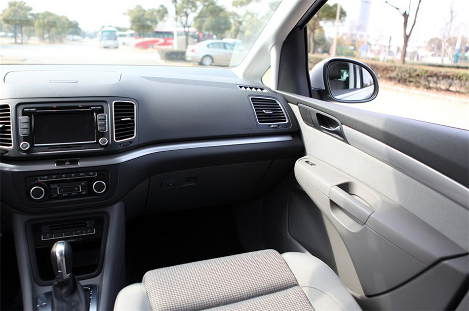 2012款夏朗2.0TSI自动标配型