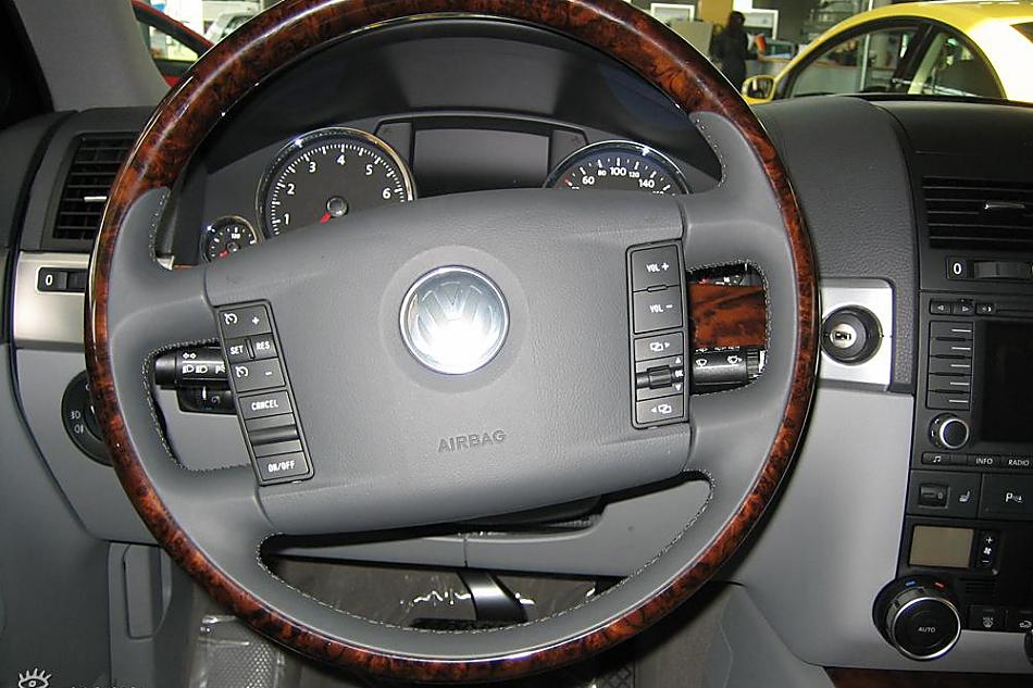 07款途锐到店实拍图片欣赏