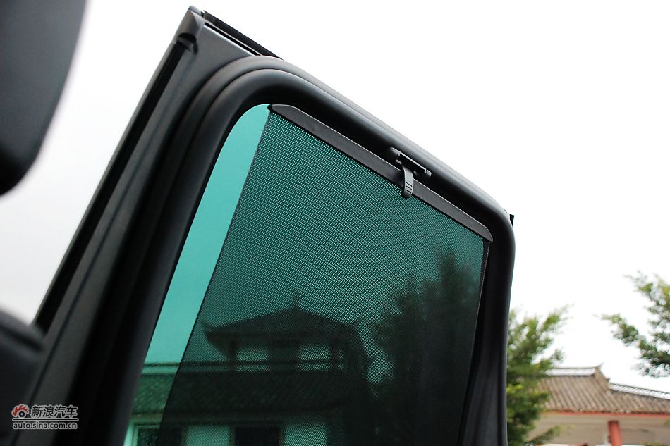 新途锐后排侧窗遮阳帘