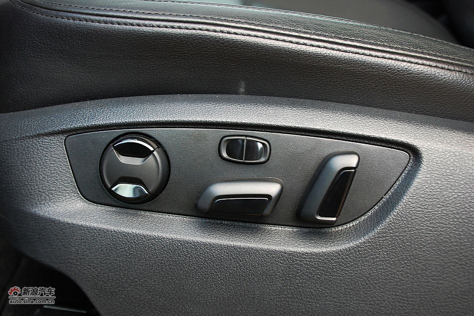 新途锐前排座椅电动调节