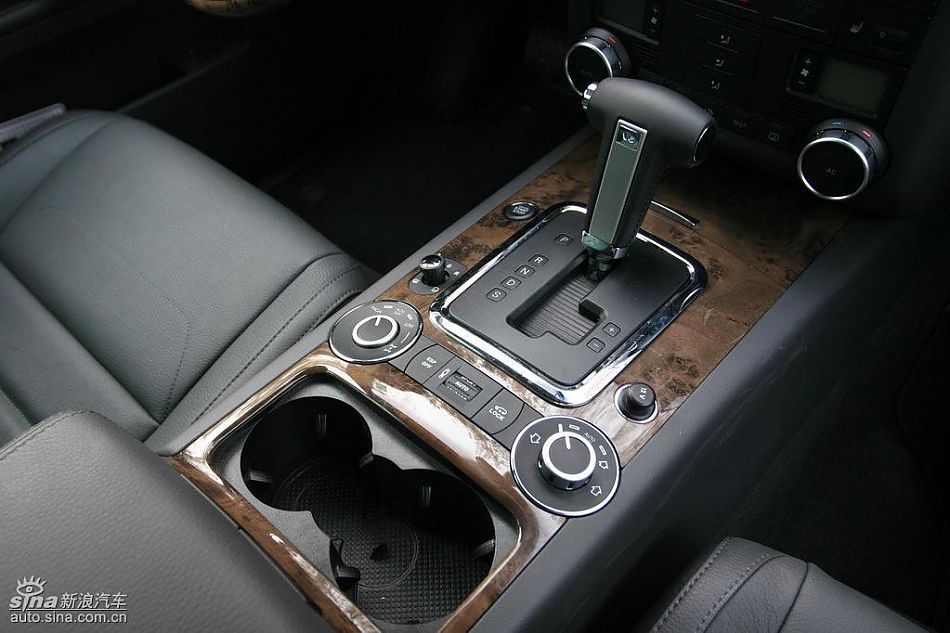 大众途锐限量版内饰及细节