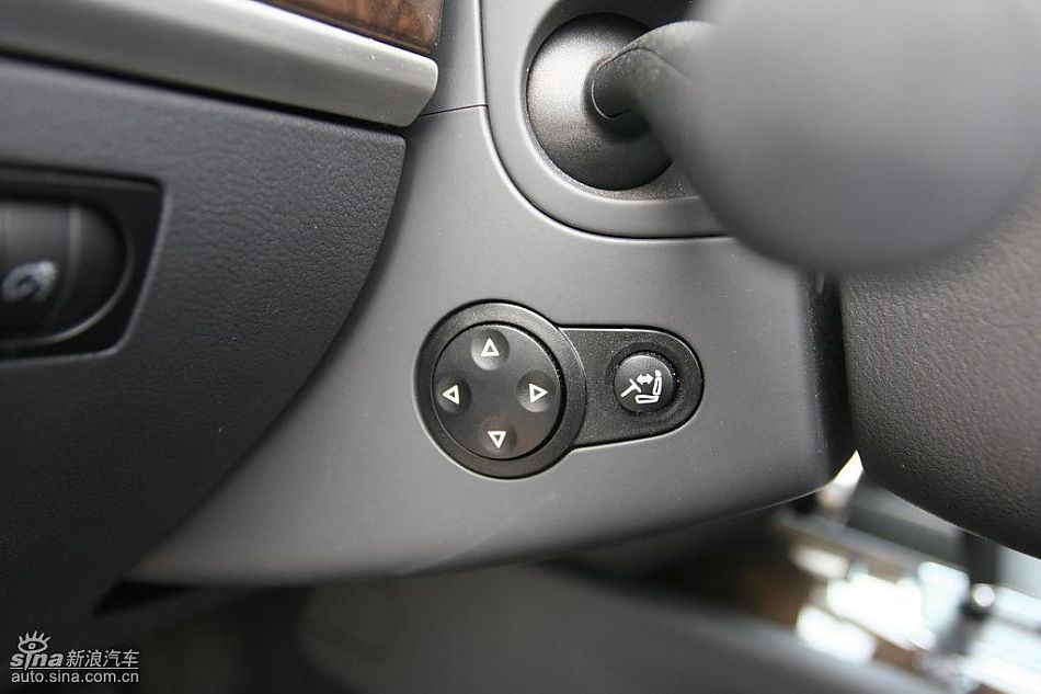 大众途锐限量版内饰及细节