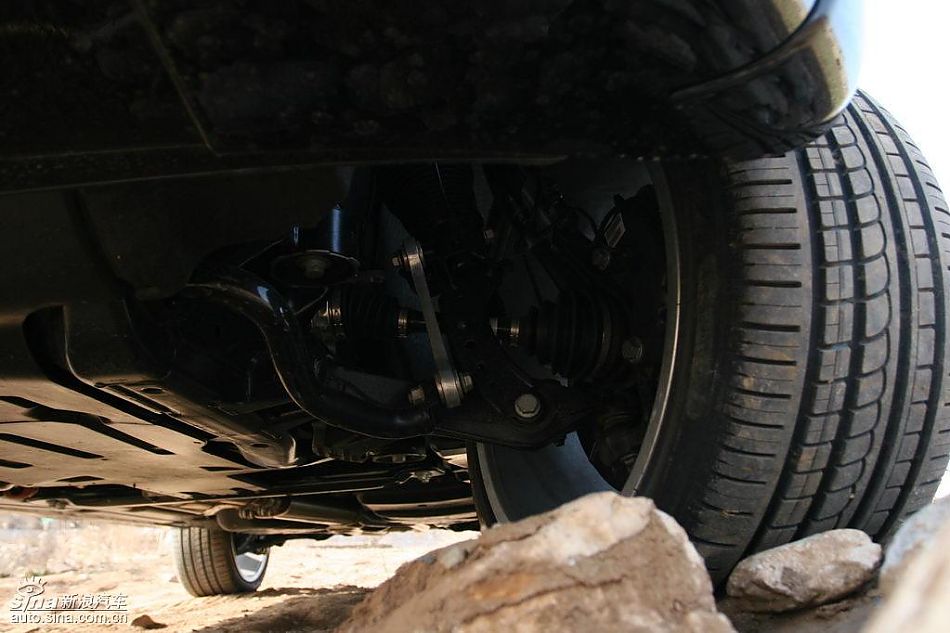 大众途锐限量版发动机与悬挂