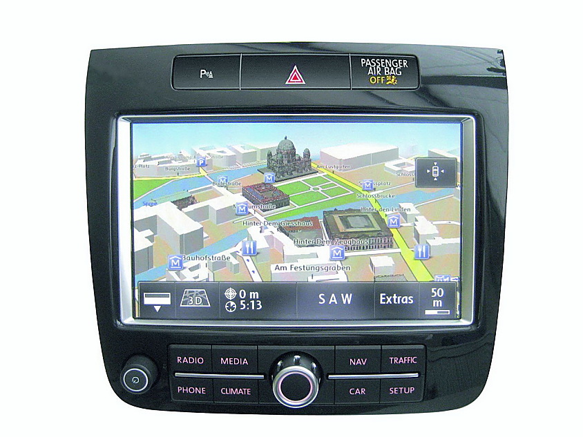 2011款大众途锐内饰资料图