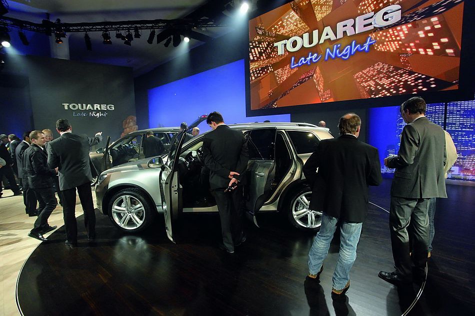 2011款大众途锐资料图