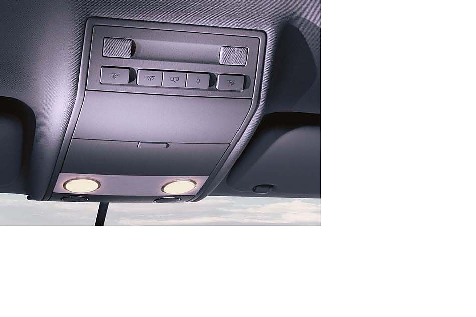 大众途锐的驾驶舱