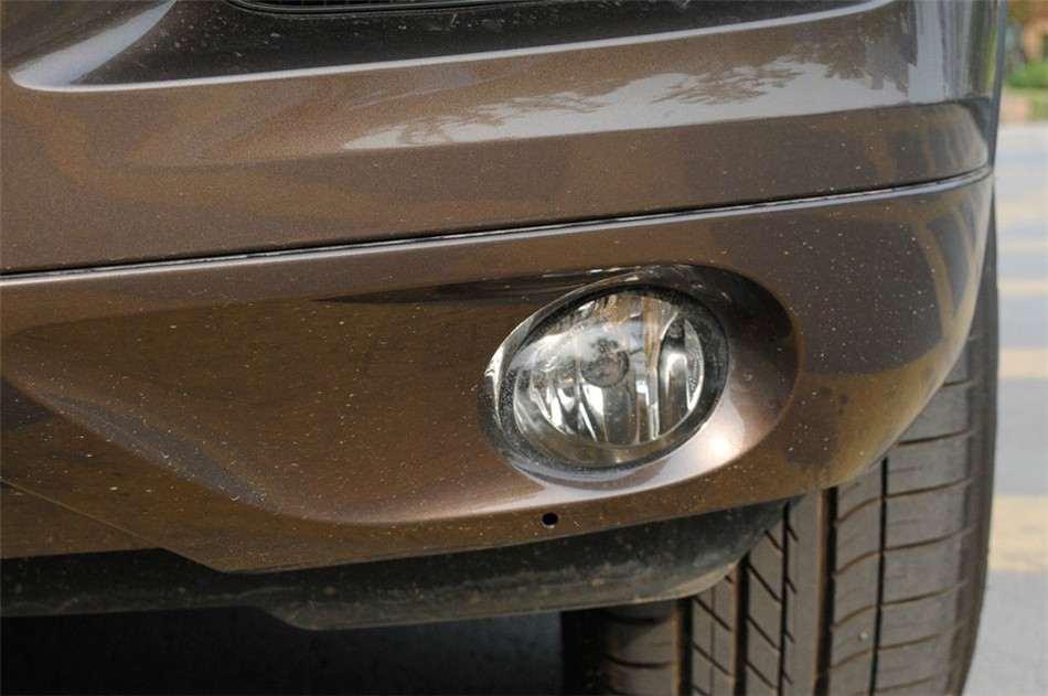 2013款大众途锐V6 3.0 TSI汽油限量奢华版