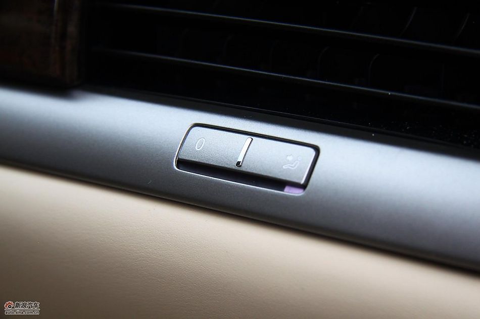 大众新辉腾内饰实拍图