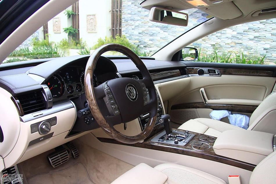 大众新辉腾内饰实拍图