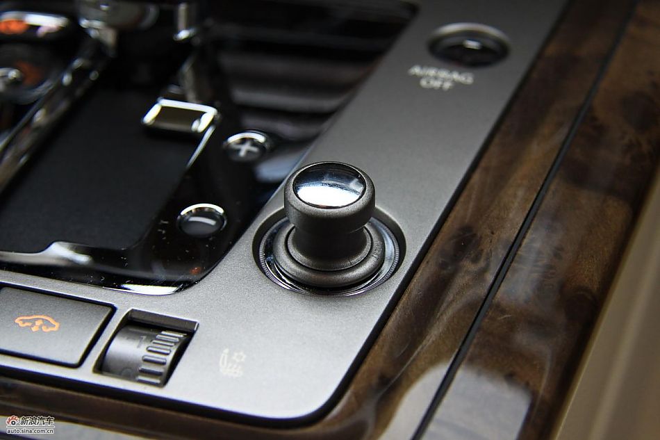 大众新辉腾内饰实拍图