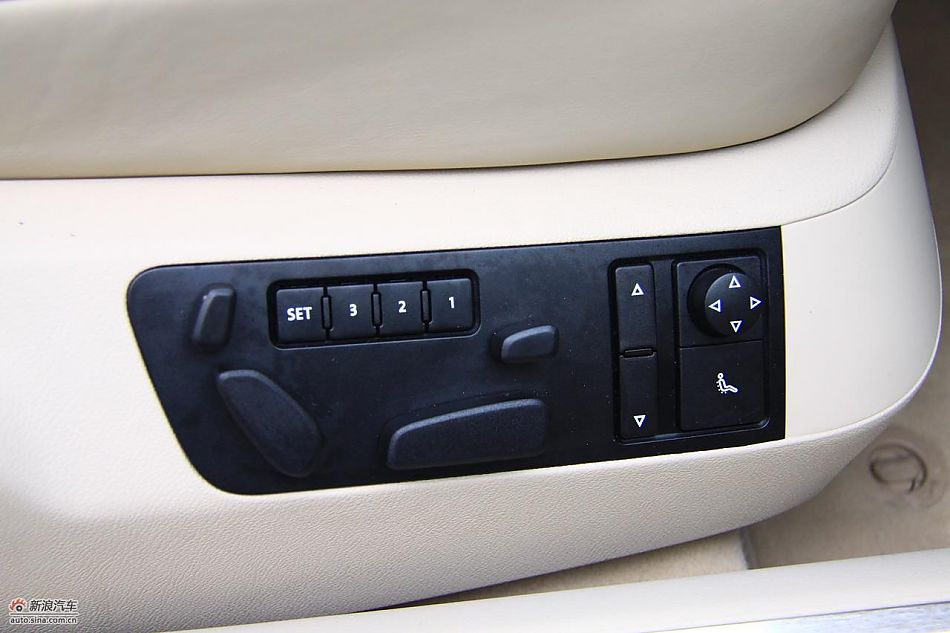 大众新辉腾内饰实拍图