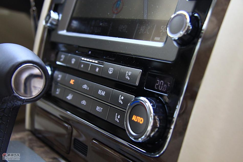 大众新辉腾内饰实拍图