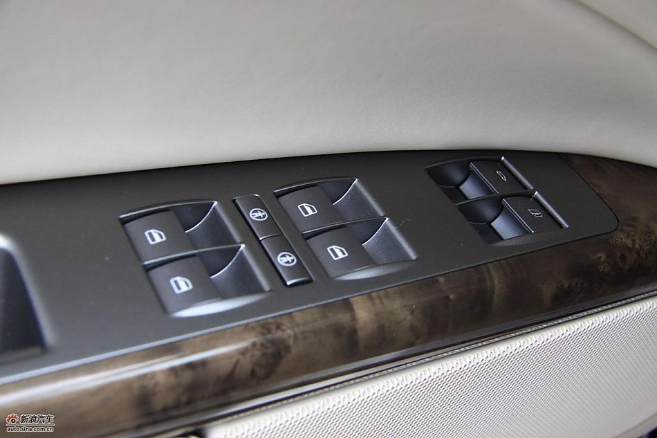 大众新辉腾内饰实拍图