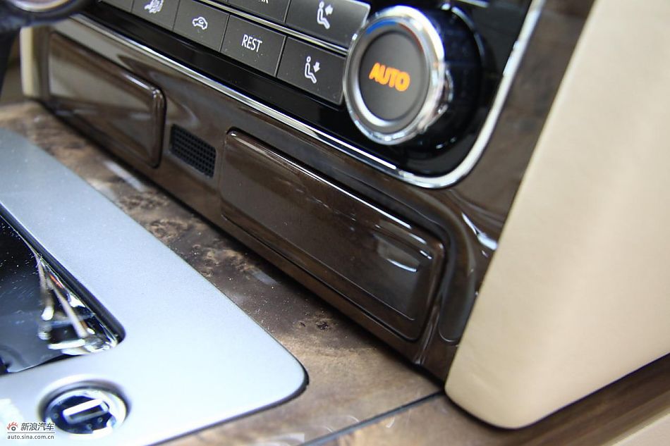 大众新辉腾内饰实拍图