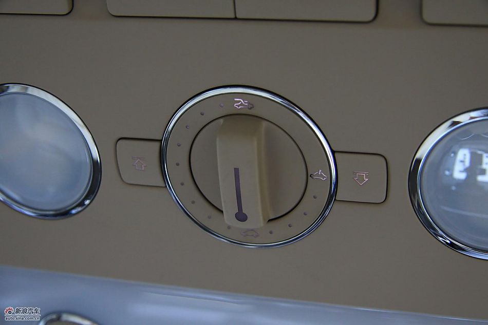 大众新辉腾内饰实拍图