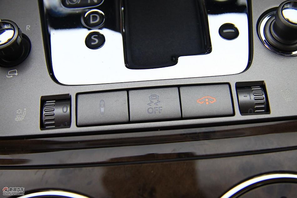 大众新辉腾内饰实拍图