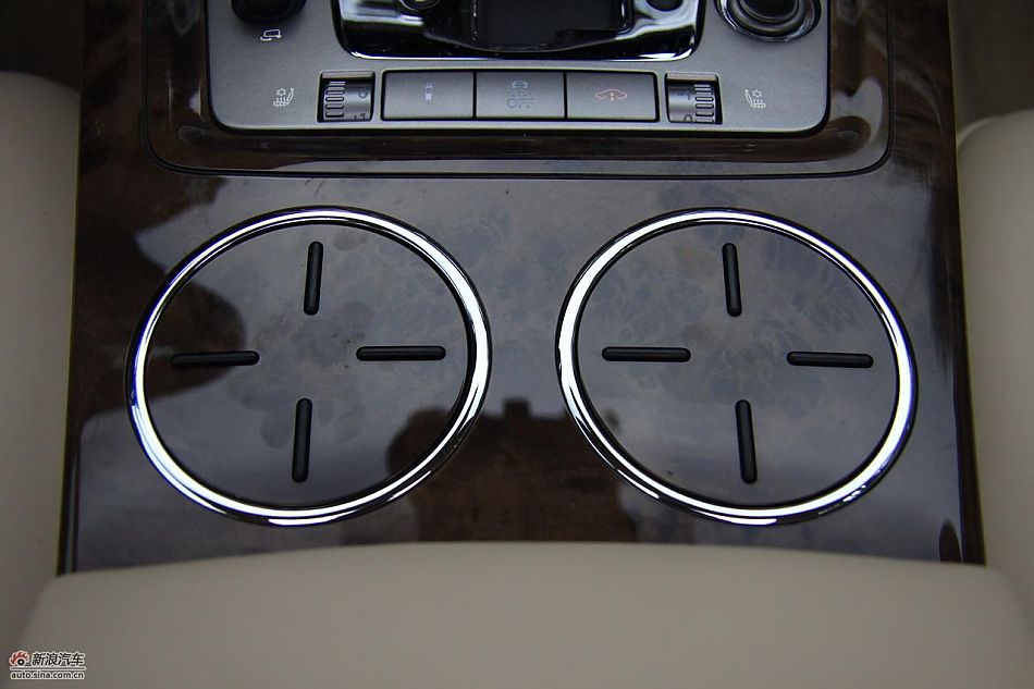 大众新辉腾内饰实拍图