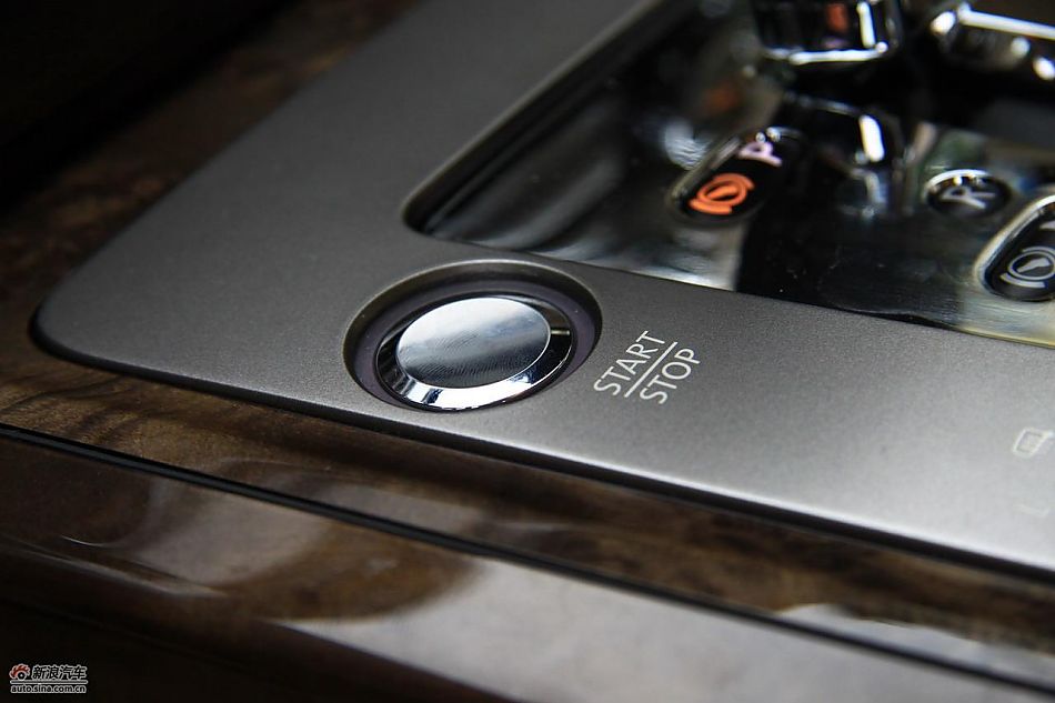 大众新辉腾内饰实拍图