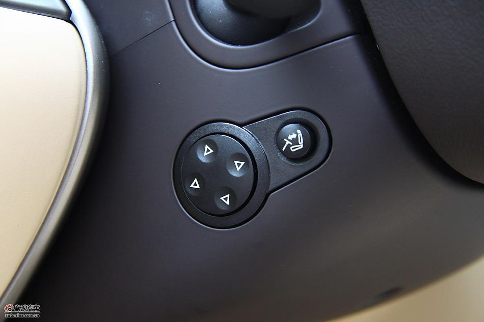 大众新辉腾内饰实拍图