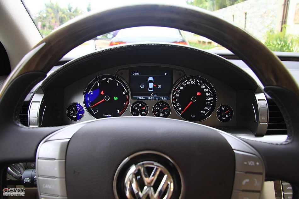大众新辉腾内饰实拍图