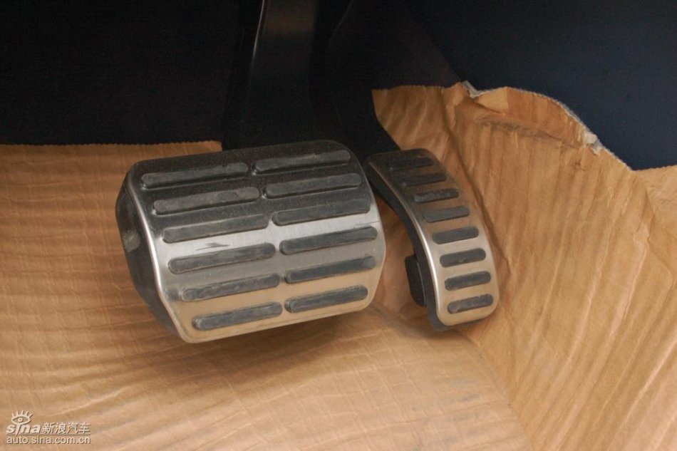 全新3.6L辉腾内饰实拍图