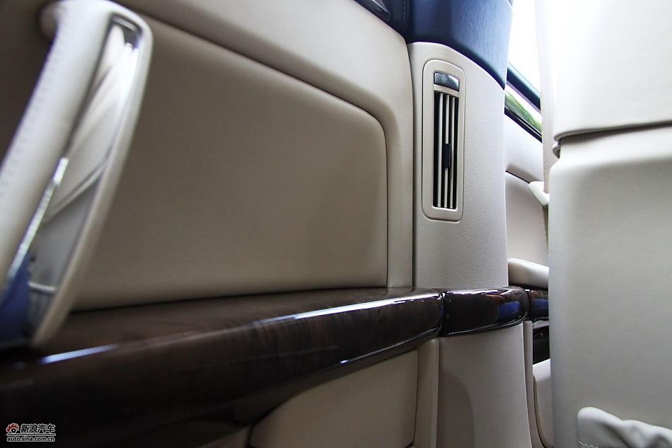 大众新辉腾内饰实拍图