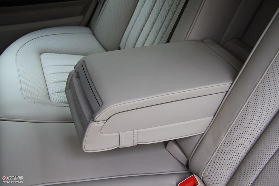 大众新辉腾内饰实拍图