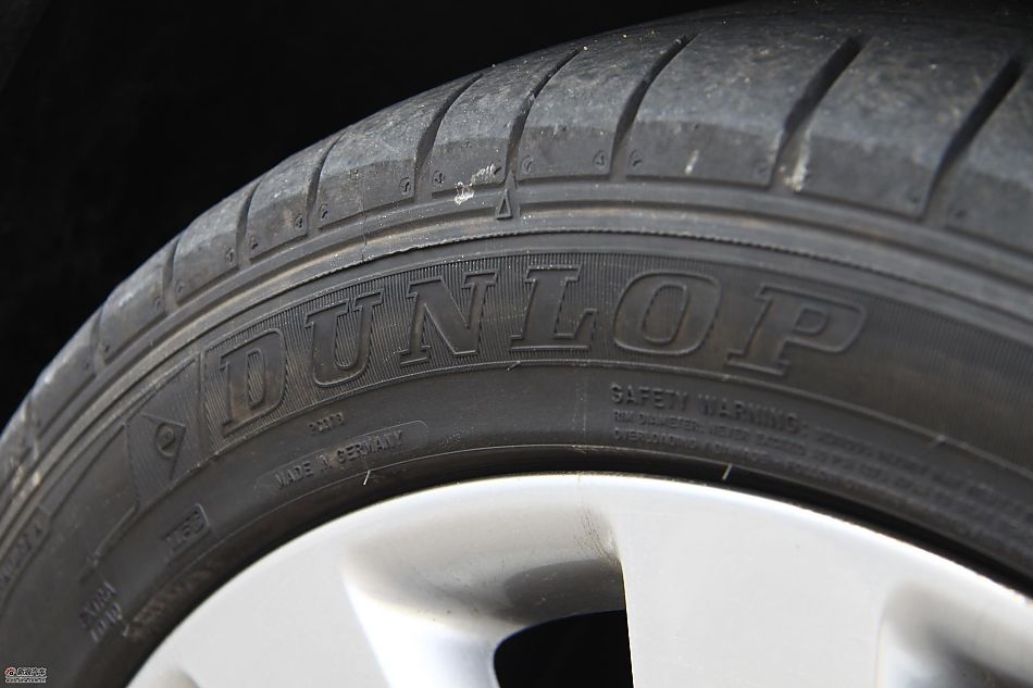 大众新辉腾外观实拍图