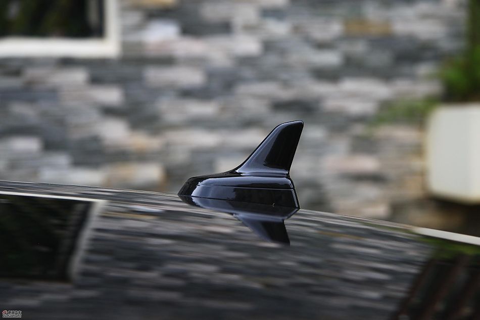 大众新辉腾外观实拍图