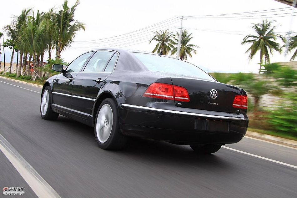 大众新辉腾动态实拍