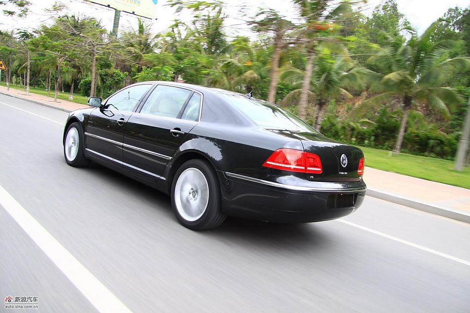 大众新辉腾动态实拍