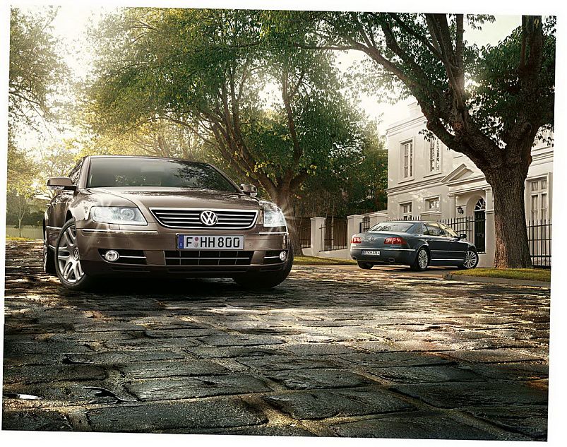 全新辉腾3.6外观资料图