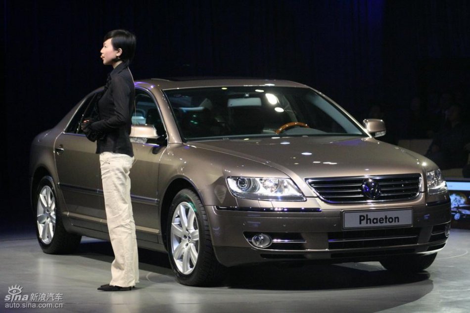 全新3.6L大众辉腾上市现场图