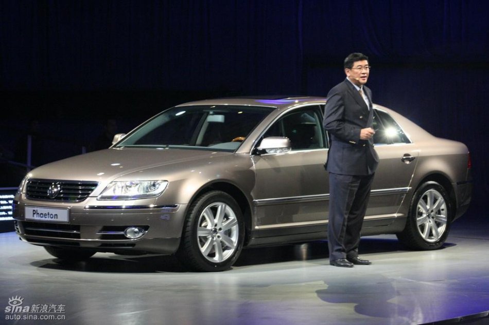 全新3.6L大众辉腾上市现场图