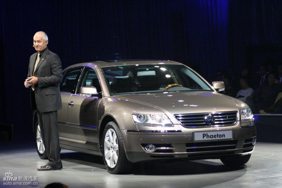 全新3.6L大众辉腾上市现场图