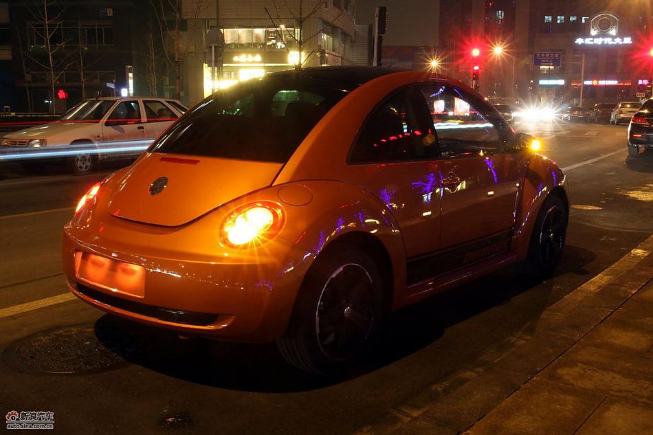 进口大众甲壳虫“墨橘版”外观