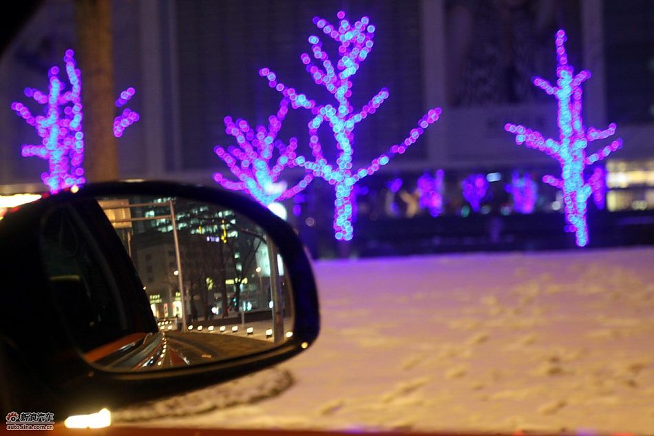 进口大众甲壳虫“墨橘版”内饰