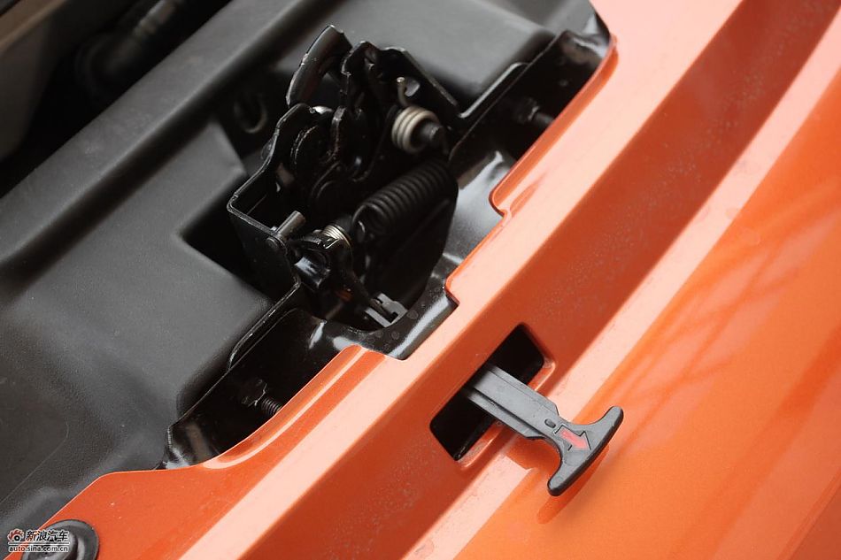 进口大众甲壳虫“墨橘版”