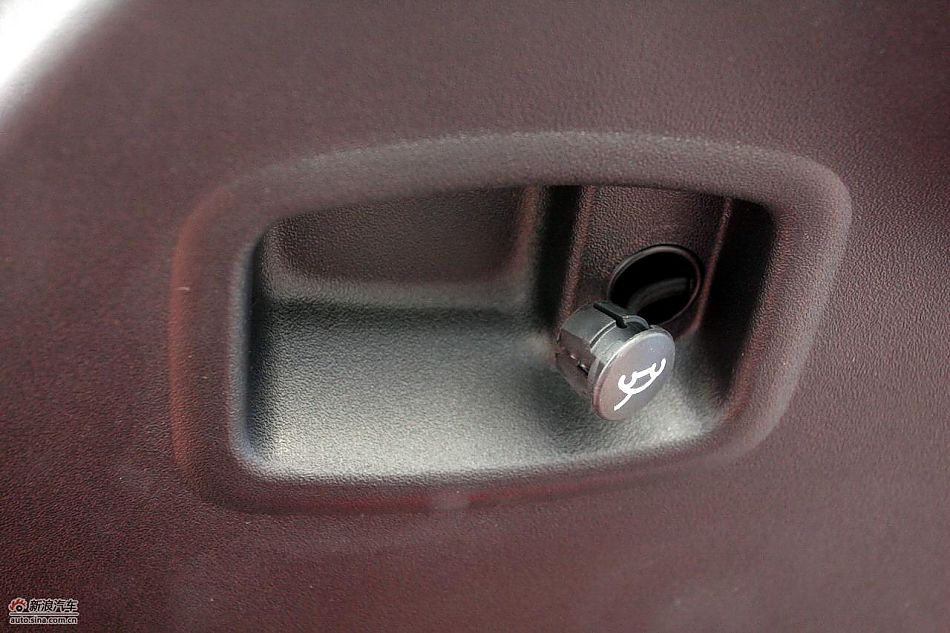 进口大众甲壳虫“墨橘版”